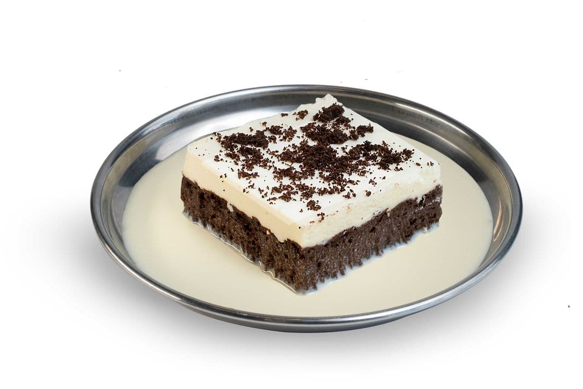Oreo Milk Cake (400 Cal)