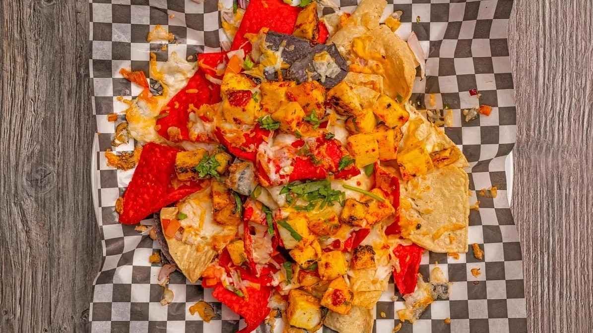 Tandoori Chicken Nachos