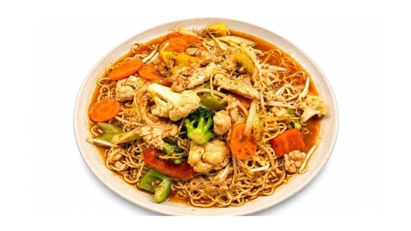 25 - CHICKEN ON EGG NOODLE