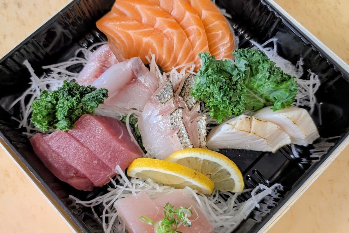 SC11. Sashimi Combo One