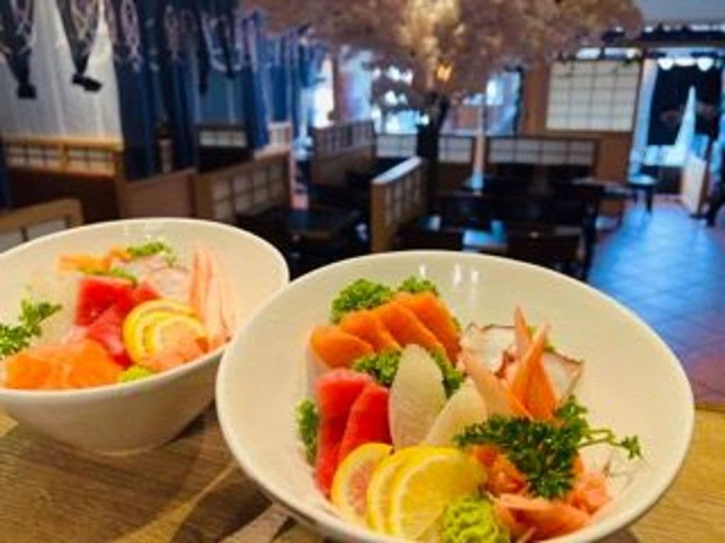 Chirashi Lunch