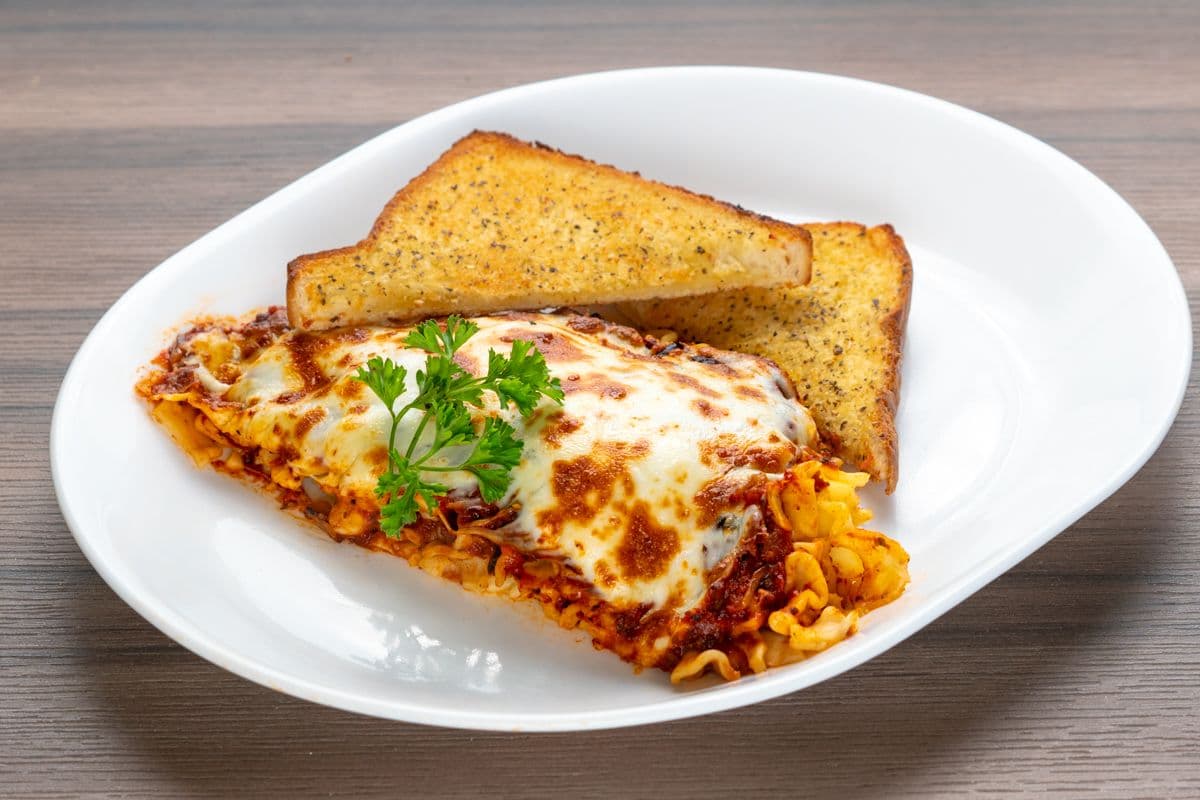Lasagna with Meat Sauce