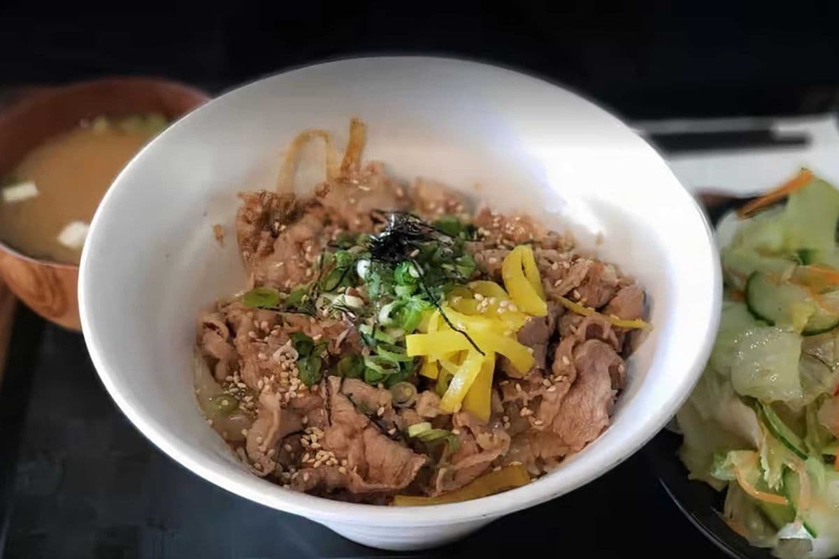 Teriyaki Beef Bowl Combo