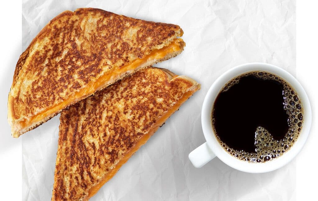 Sandwich fromage fondant café / Coffee and melted cheese sandwich