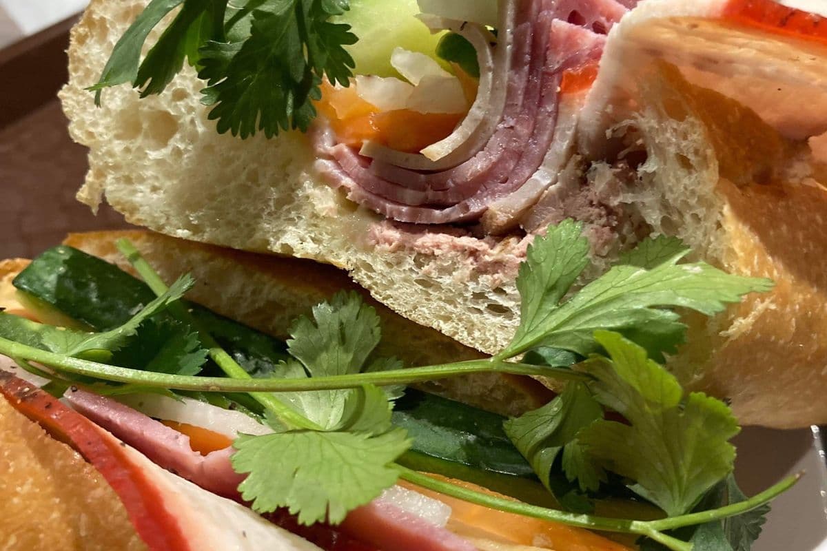 44. VIETNAMESE COLD-CUTS SPECIAL (10.75)