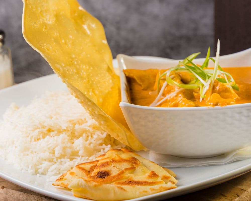 Butter Chicken With Rice & Naan