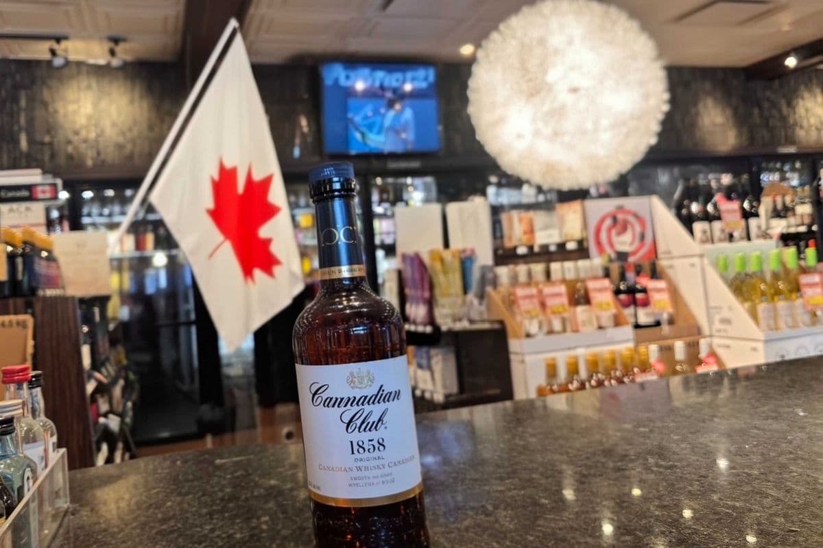 Canadian Club (1 x 375ml)