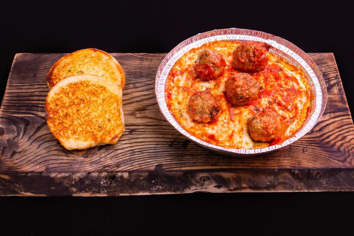 Spaghetti avec boulette de viande