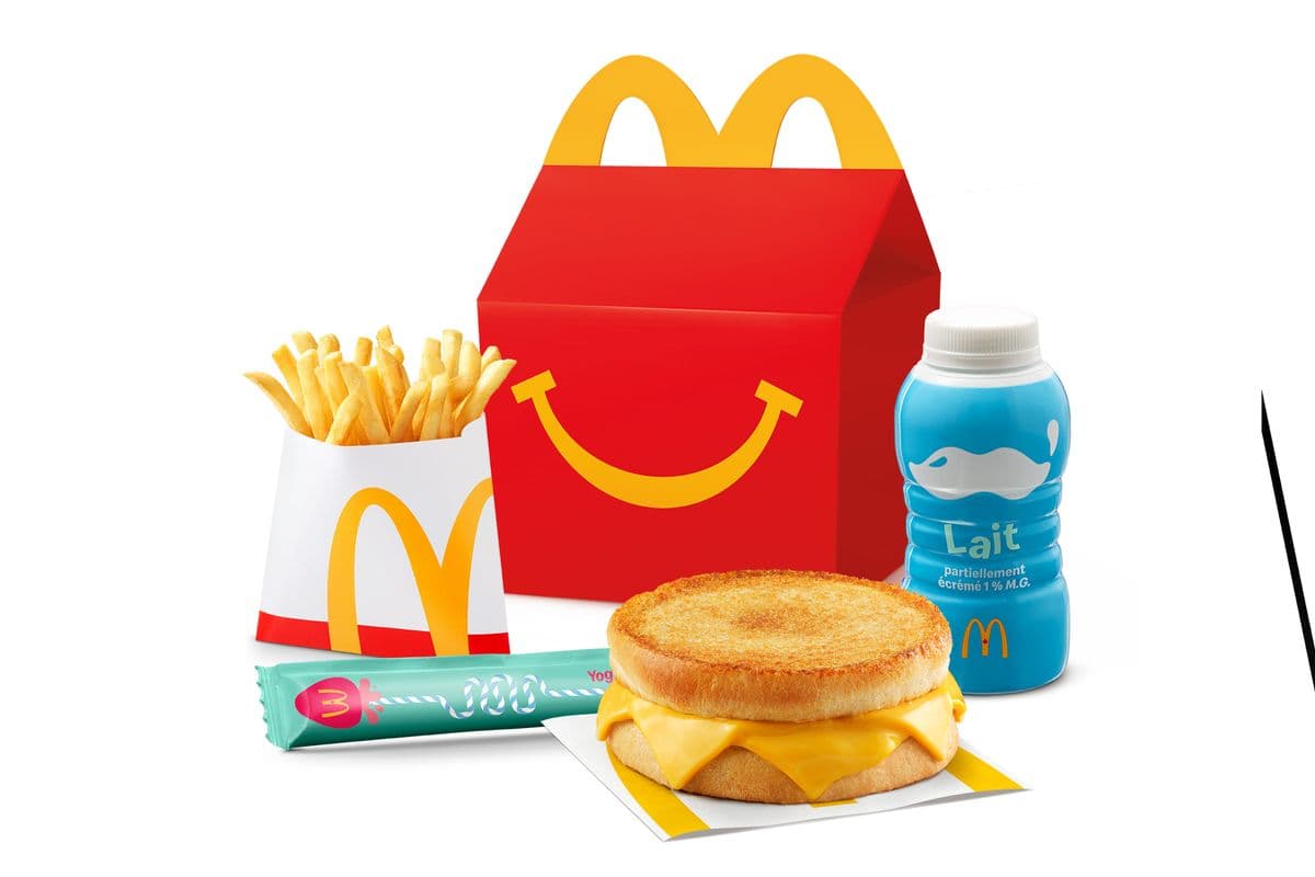 Joyeux festin sandwich fromage fondant - P frites [510-620 Cal]