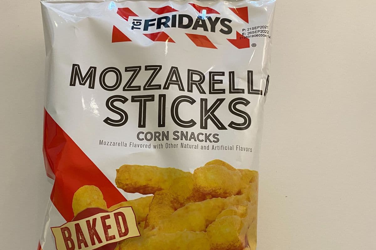TGI Fridays Mozzarella stick corn snacks (78g)