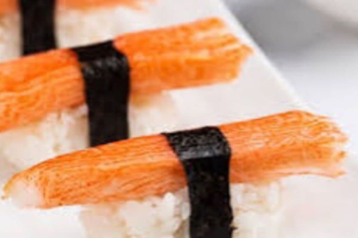 Crab Sushi (3 pcs)