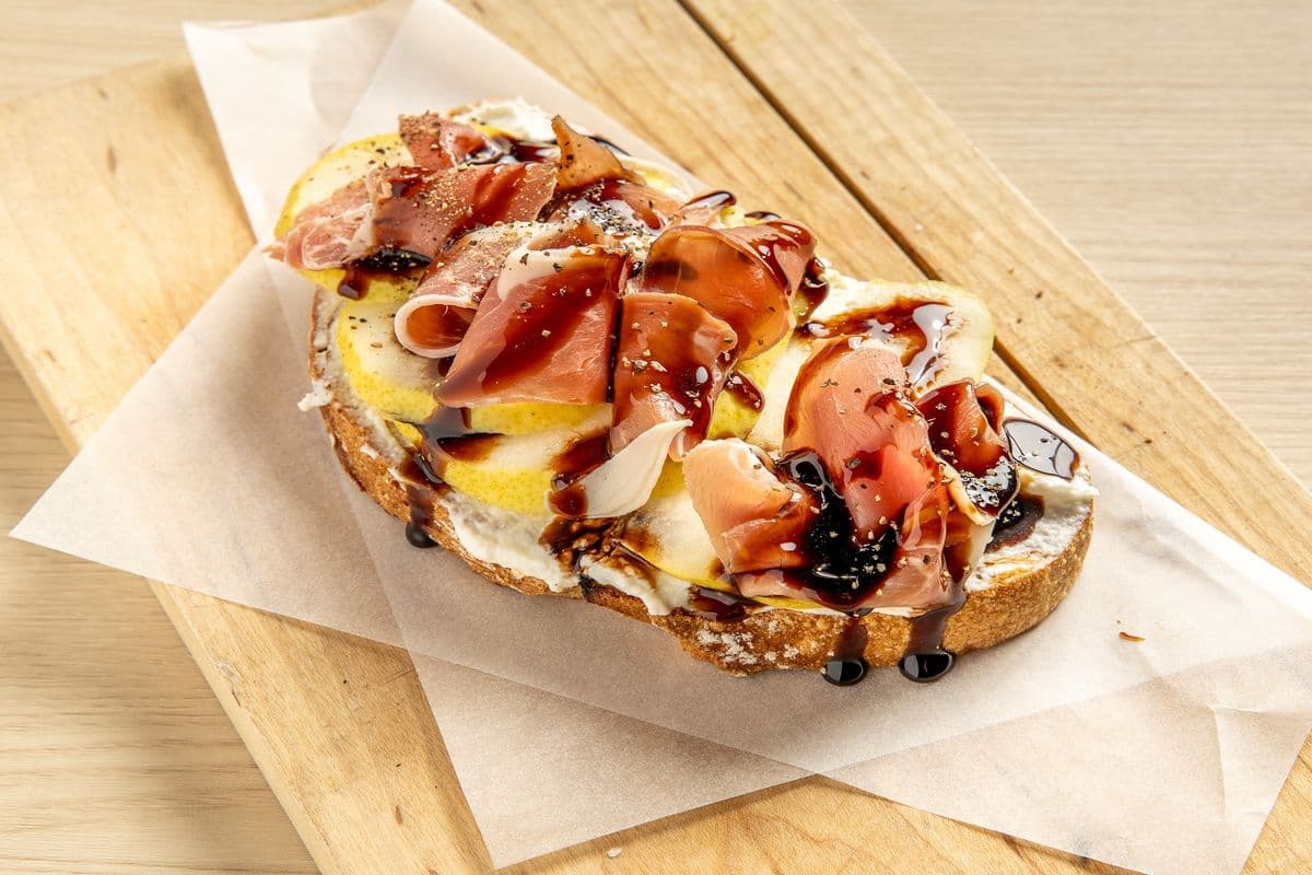 PEAR, PROSCIUTTO, & WHIPPED RICOTTA