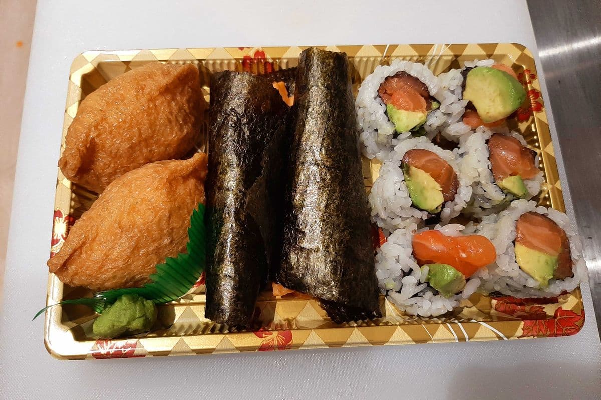 04. Salmon avocado roll 6pcs, spicy salmon hand roll 2pcs, Vege Spring Roll 2pcs, and 1 miso soup