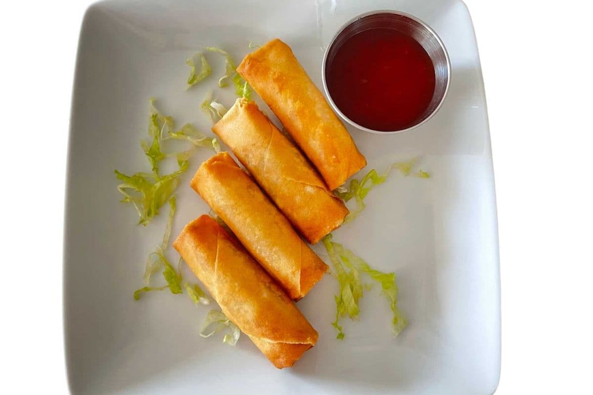 VG1. Deep Fried Veggies Spring Rolls (5 rolls)