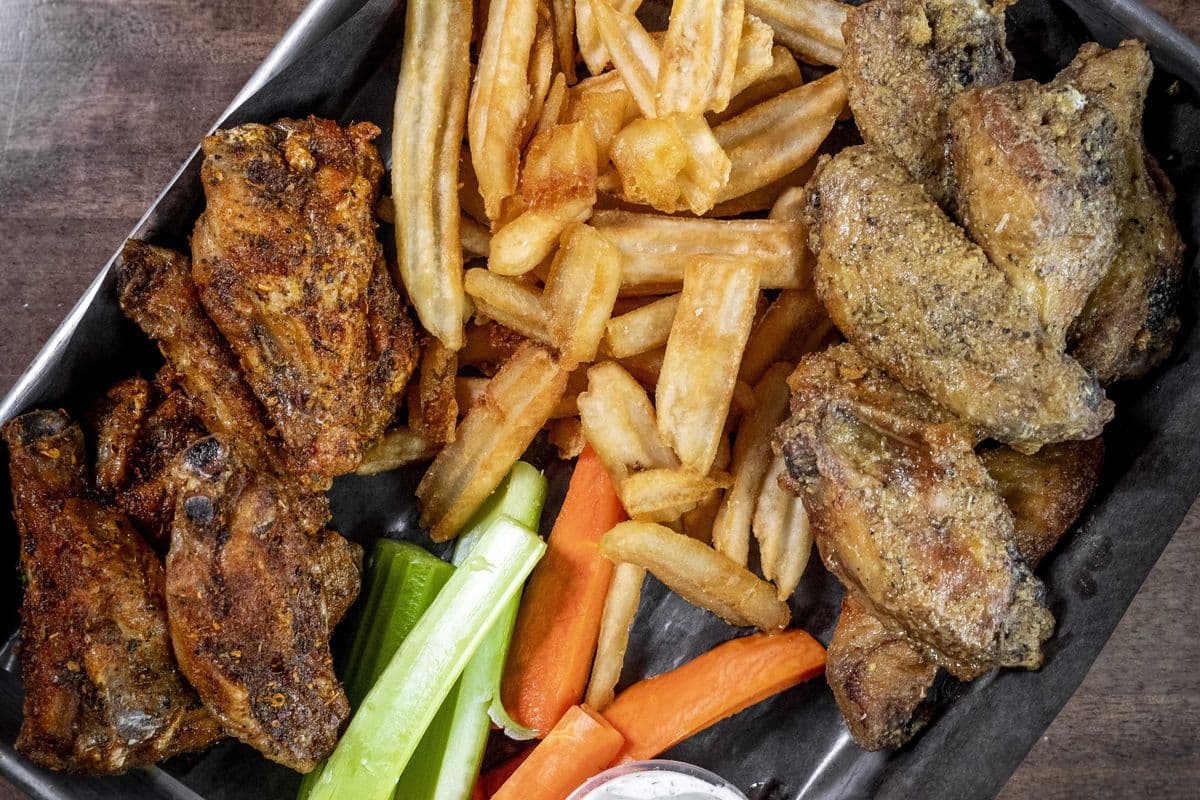2 lbs Wings (2 lbs)