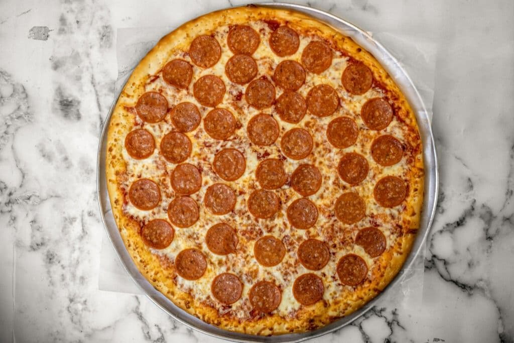 Large Pizza Pepperoni ( Halal)
