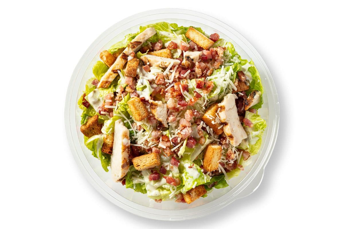 Salade repas César au poulet grillé / Grilled Chicken Caesar Salad
