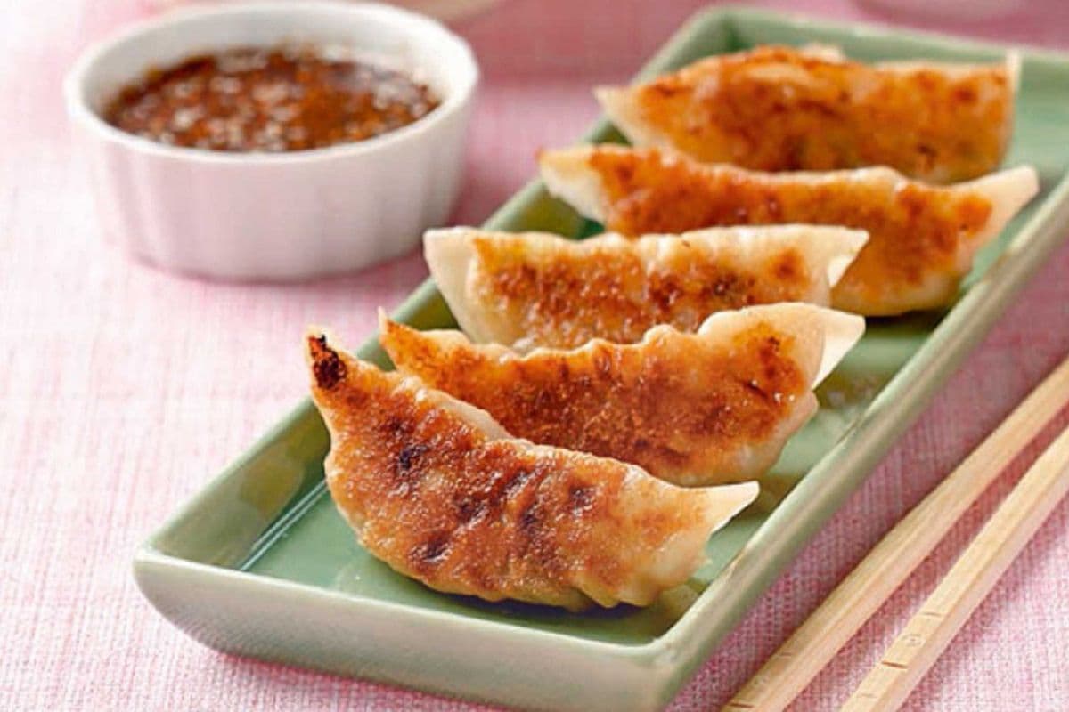 AP4. Chicken Gyoza (5 pcs)