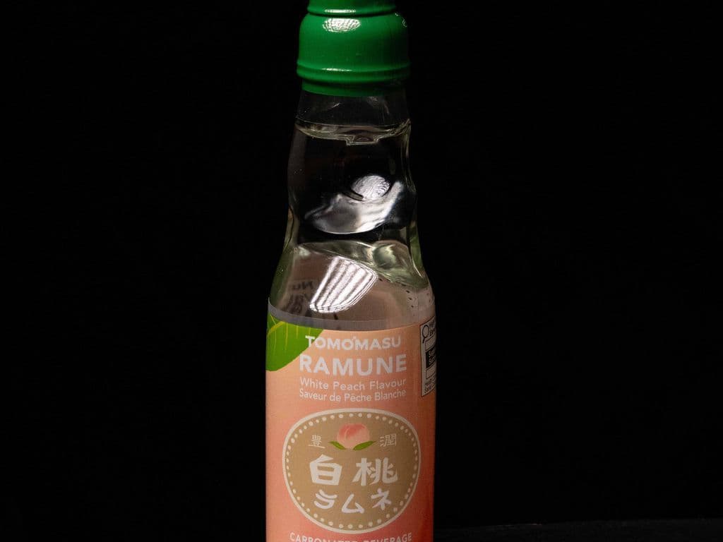 Tomomasu Ramune White Peach