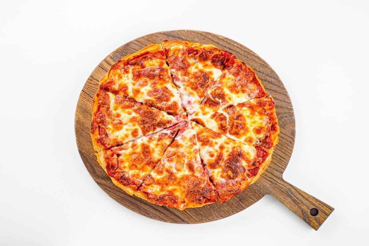 15. 10" Medium Pepperoni Pizza