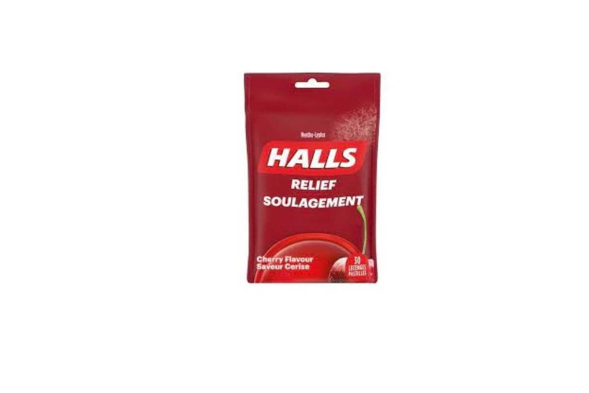 HALLS Cherry (30 Lozenges)
