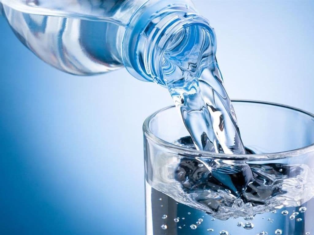 BOUTEILLE D'EAU