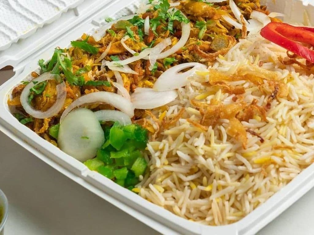 Chicken Akdah with Mandi Rice