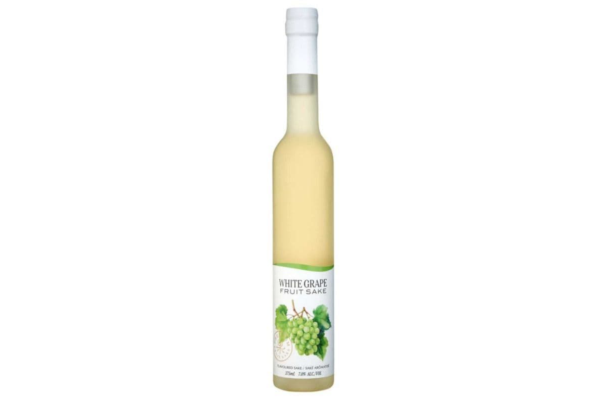 IZUMI Fruit Sake White Grape (1 x 375 ml)