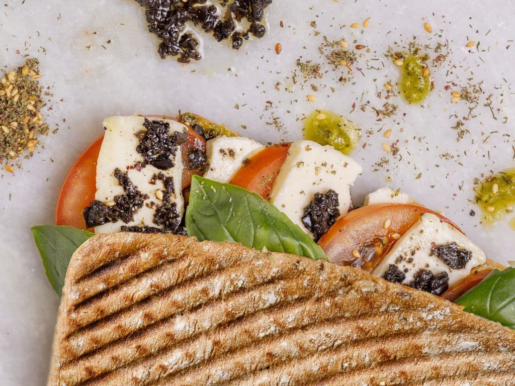 Habibi Its Halloumi