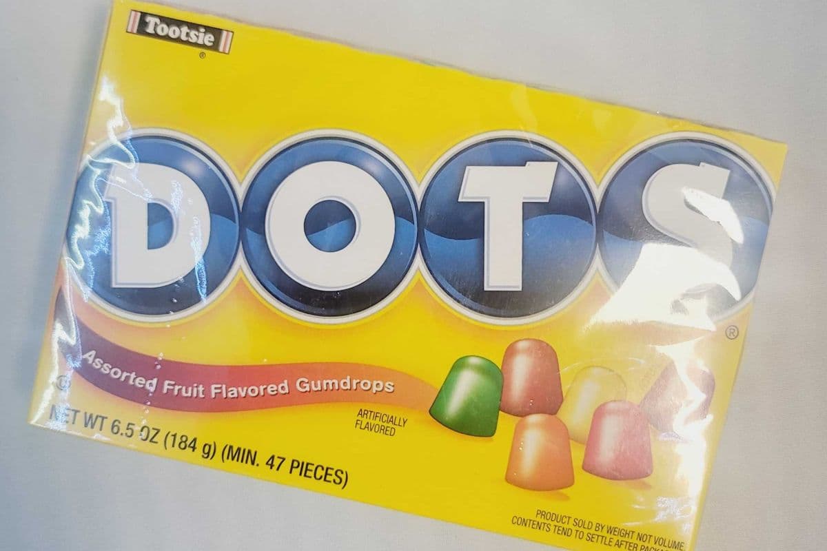 Dots Assorted Fruit Flavored Gumdrops (184 g)