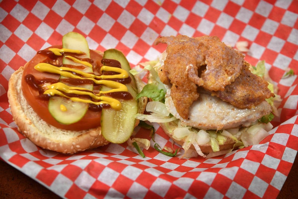 Peameal bacon Chicken Burger