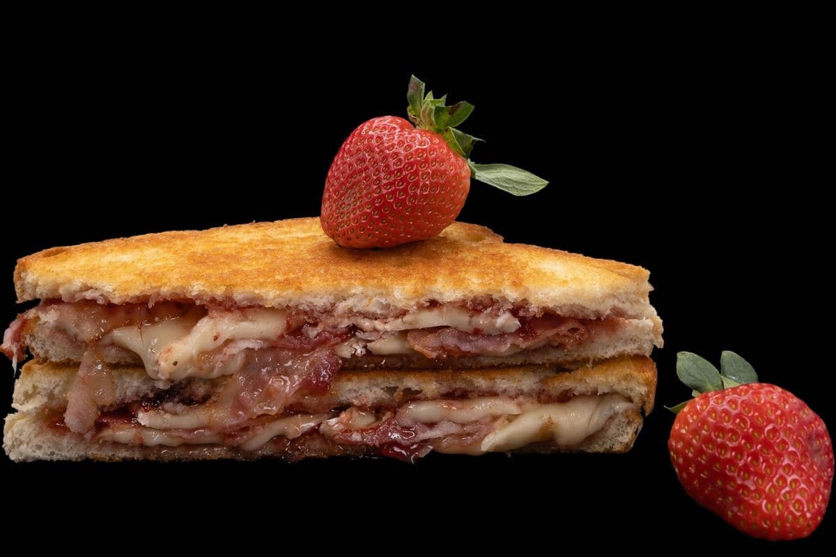 Strawberry Bliss Grilled Cheese