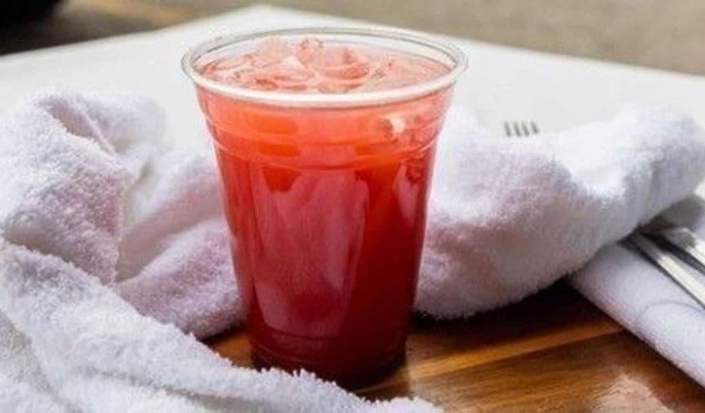 Strawberry Lemonade (16 oz)