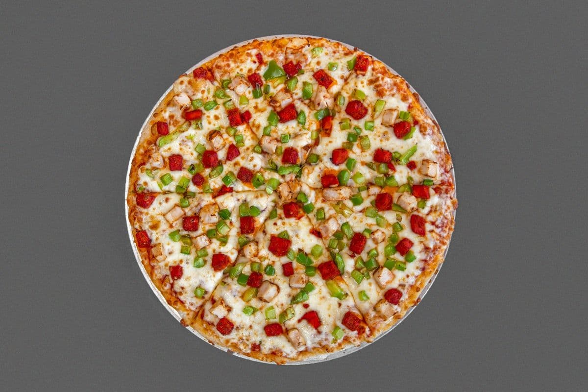 Small Chicken Club Specialty Pizza