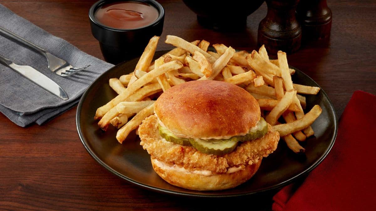 NEW! Crispy Chicken Sandwich