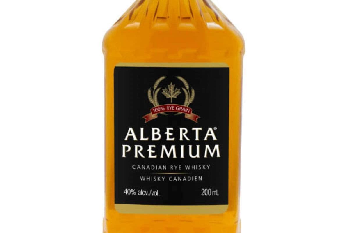 Alberta Premium (1 x 200 ml Bottle)
