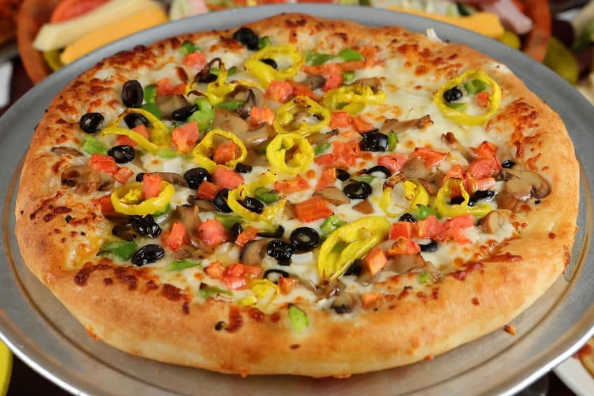 16" Extra-Large Spicy Vegetable Pizza