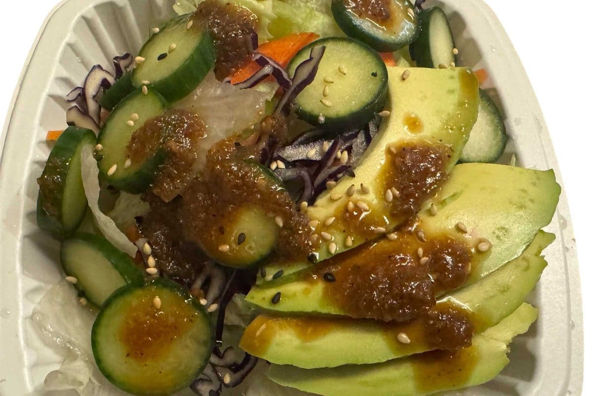 P1) Fresh Green Salad