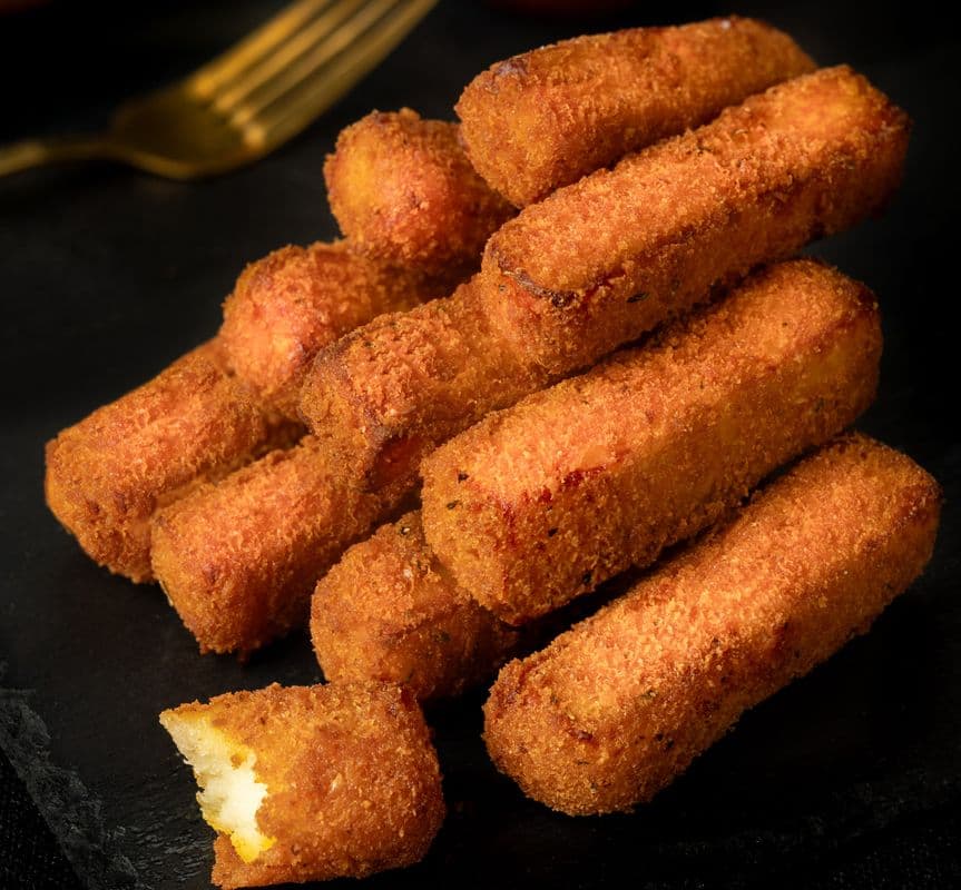 Crispy Cheese Fingers (8pcs)