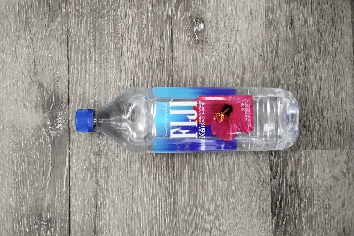 Fiji natural spring water (1.5L)