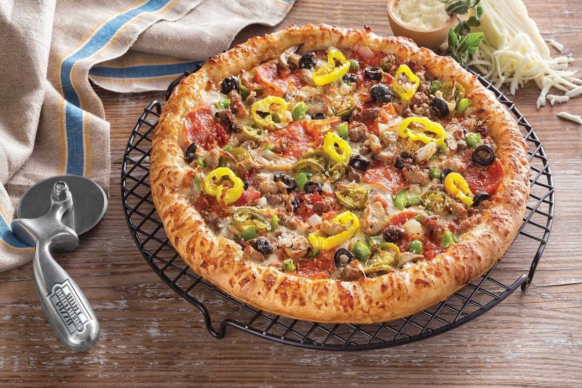 Large Italian Classic Pizza