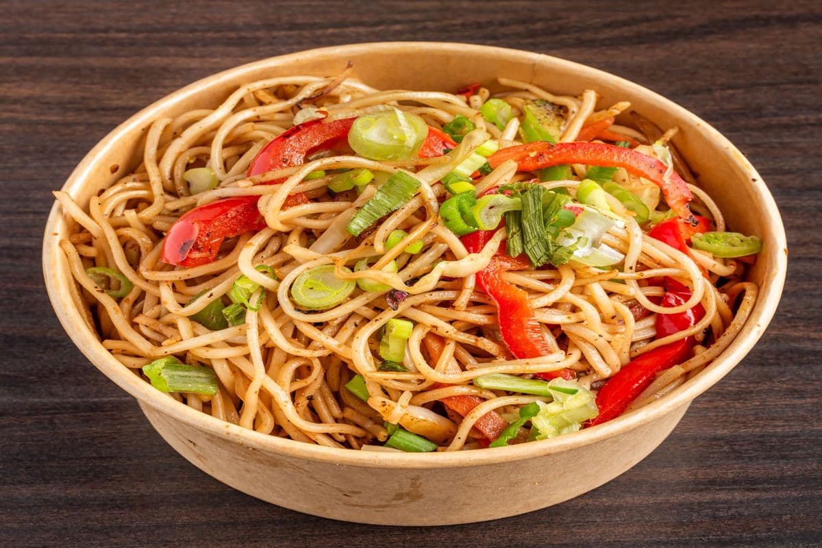 Vegetarian Chow Mein