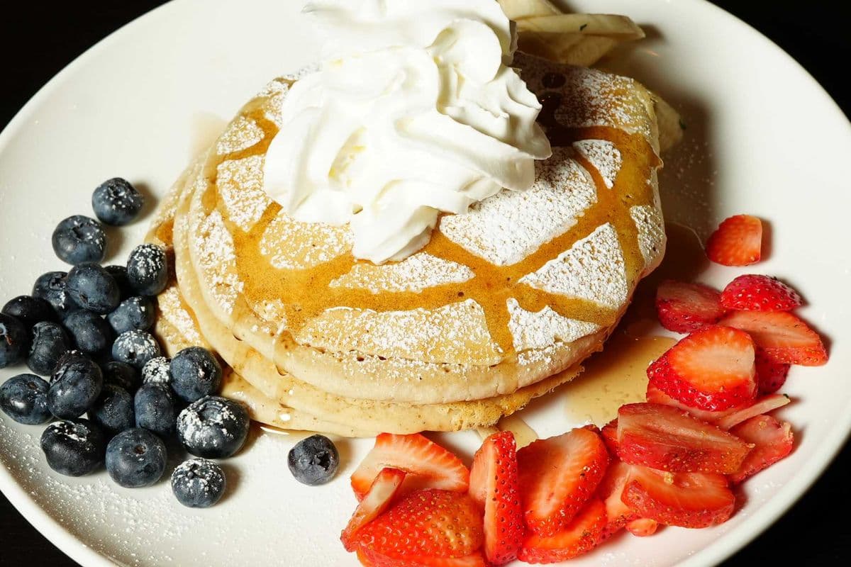 2 Buttermilk Pancakes