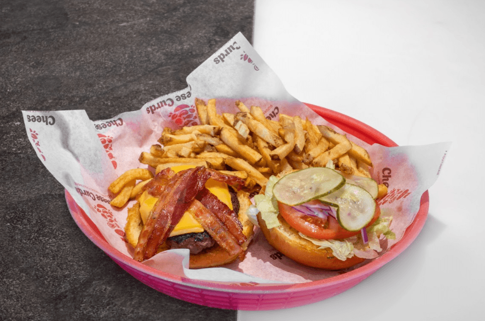 Classic Bacon Cheeseburger