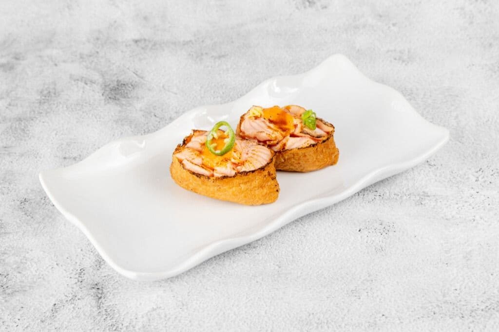 Monari Tofu Pocket Sushi Set Spicy Salmon Twins (2pcs)