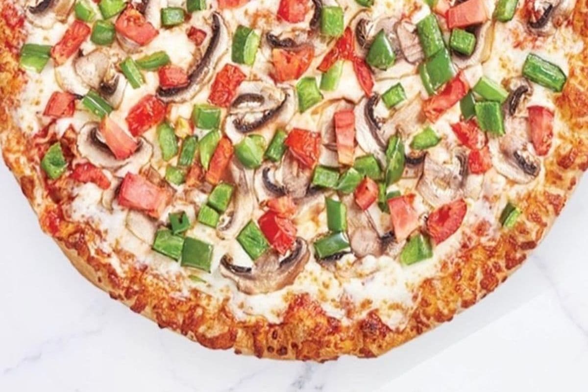 14" Large Vegetable Pizza