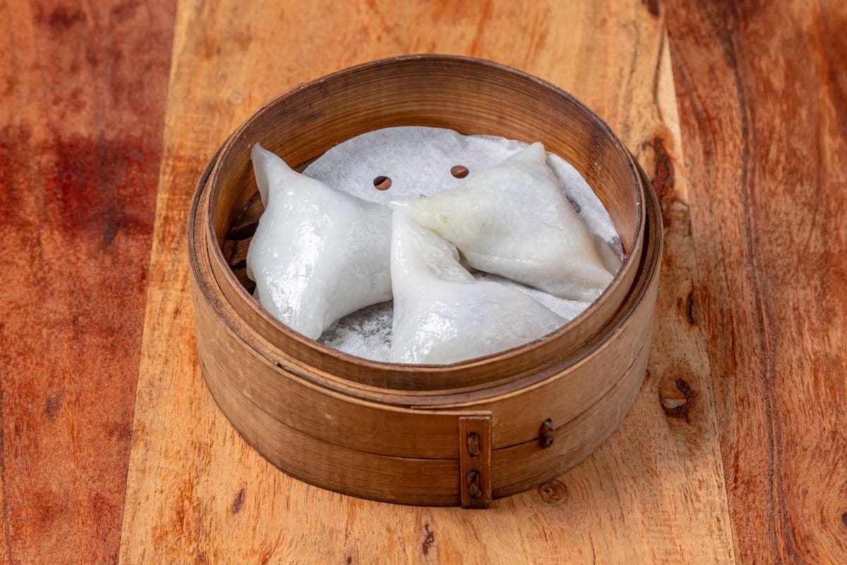 Steamed Vegetarian Dumpling (3 pcs)
