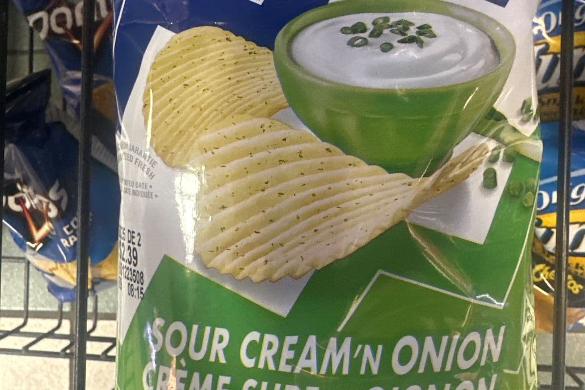 Ruffles Sour Cream-Onion (Small) (66g)