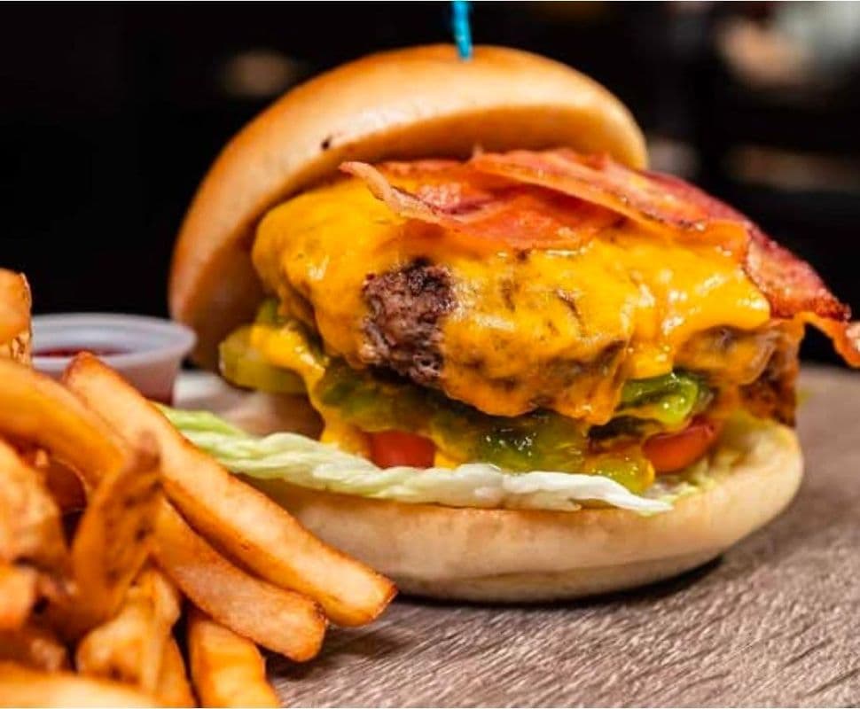 Niko's Burger