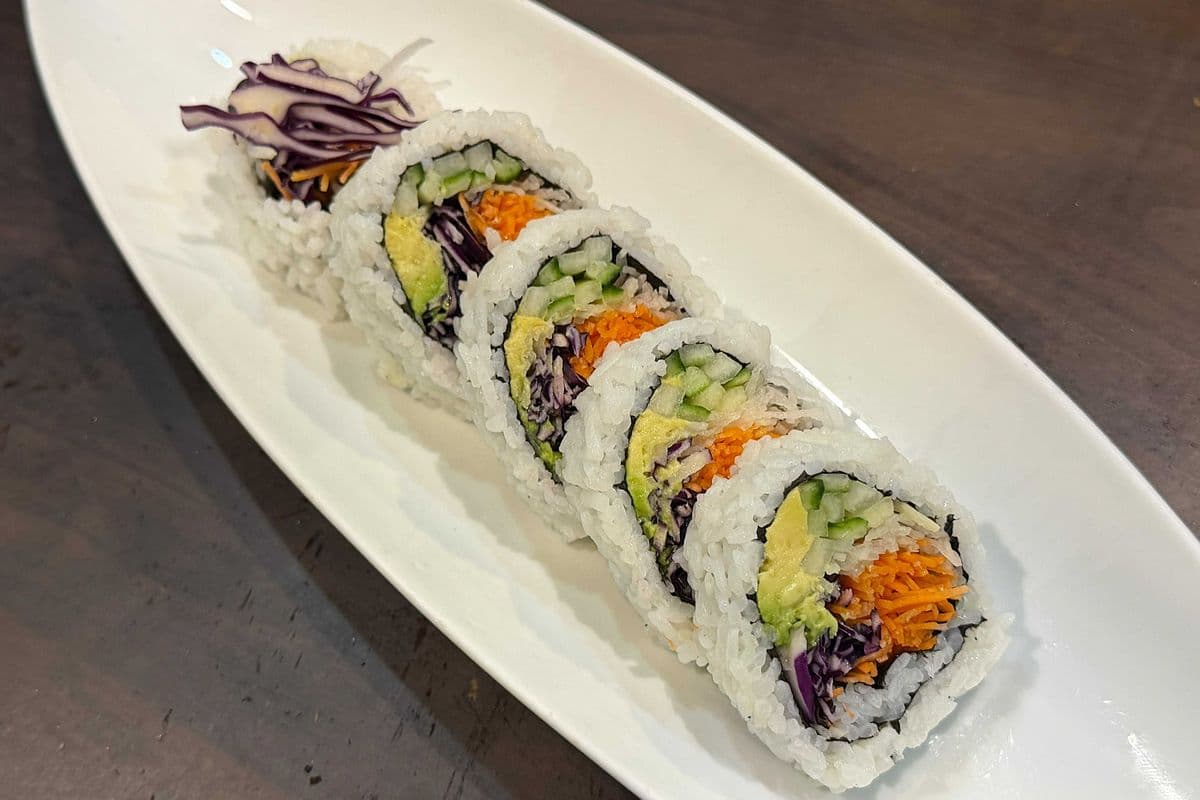 Vegetable Maki Roll (8 pcs)